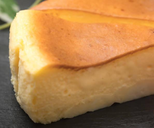 【冷凍】半熟チーズケーキ | チーズケーキ | 湯布院 五衛門 - スイーツモール
