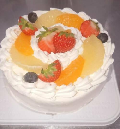 【冷凍】季節のフルーツのデコレーションケーキ｜ケーキ｜ローカーボカフェ向日葵 - スイーツモール