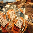 【常温】醤油の町 銚子 福屋 炭火焼手焼きせんべい 極われ（二度漬け堅焼き） 詰め合わせ | せんべい・福屋 せんべい | 手焼き あられ・せんべい処 福屋 - スイーツモール