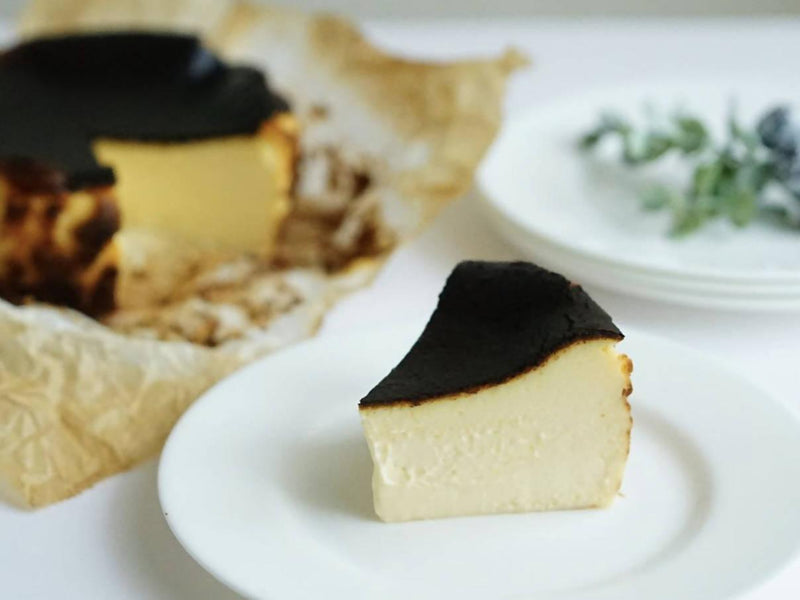 【冷蔵】バスクチーズ | チーズケーキ | Cheesecake plus|チーズ ケーキ プラス - スイーツモール
