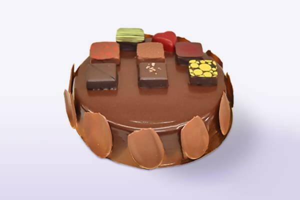 【冷凍】ボンボンショコラとフォトショコラのチョコレートケーキ | チョコレートケーキ | パンプルムース（PAMPLEMOUSSE）| チョコレートお取り寄せ - スイーツモール