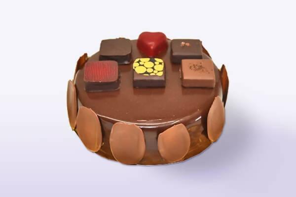 【冷凍】ボンボンショコラとフォトショコラのチョコレートケーキ | チョコレートケーキ | パンプルムース（PAMPLEMOUSSE）-チョコレートケーキ-パンプルムース（PAMPLEMOUSSE）
