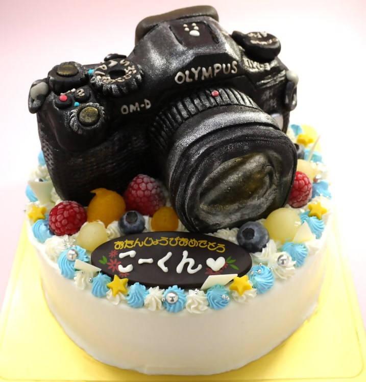 【冷凍】カメラの立体ケーキ | ケーキ | ケーキ工房モダンタイムス-ケーキ-ケーキ工房モダンタイムス